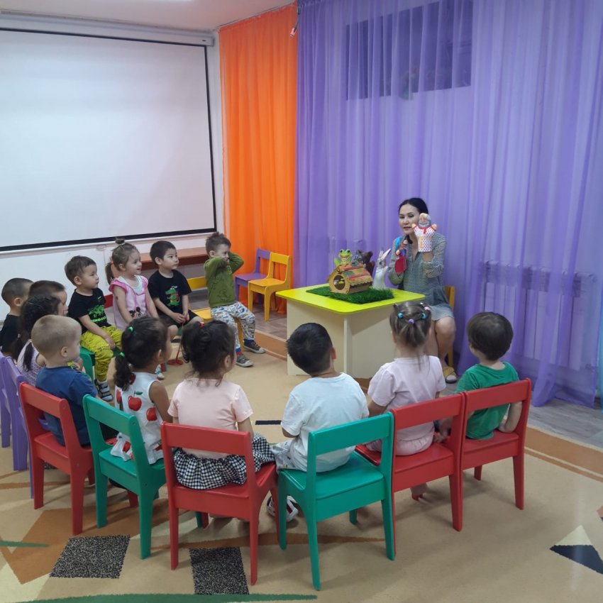 "В гостях у сказки" Младшая группа